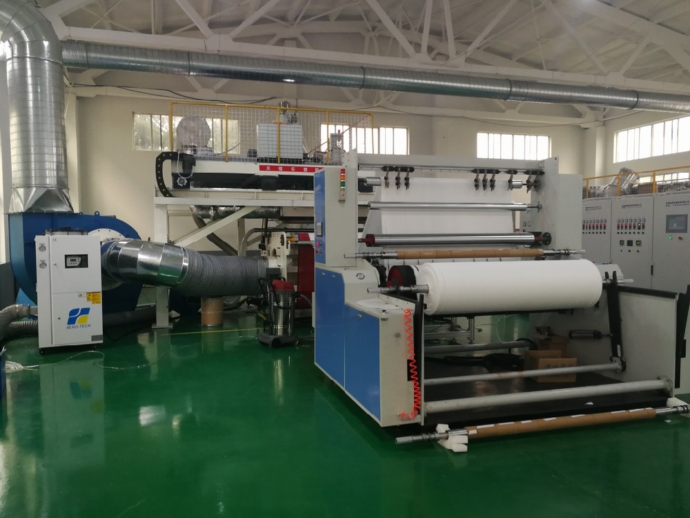 青岛天福乐塑胶有限公司新上两条1600熔喷布生产线